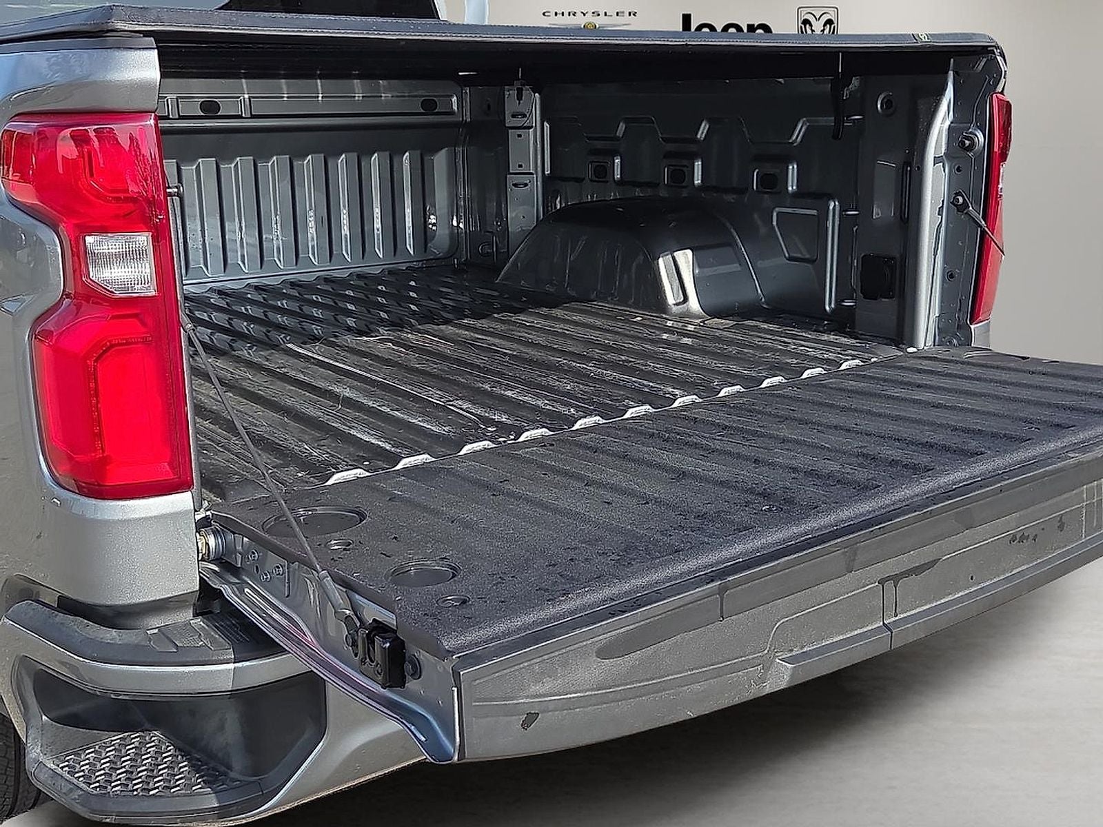 2026 Chevrolet Silverado 1500 4WD Crew Cab Short Bed RST