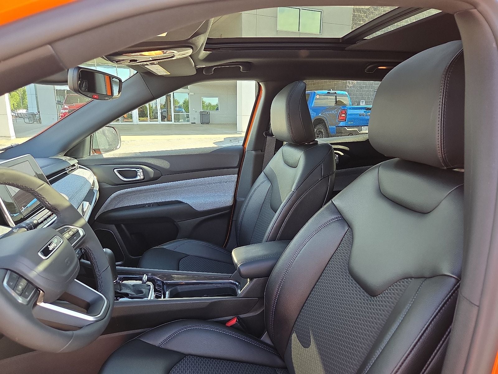 2026 Jeep Compass COMPASS LATITUDE 4X4