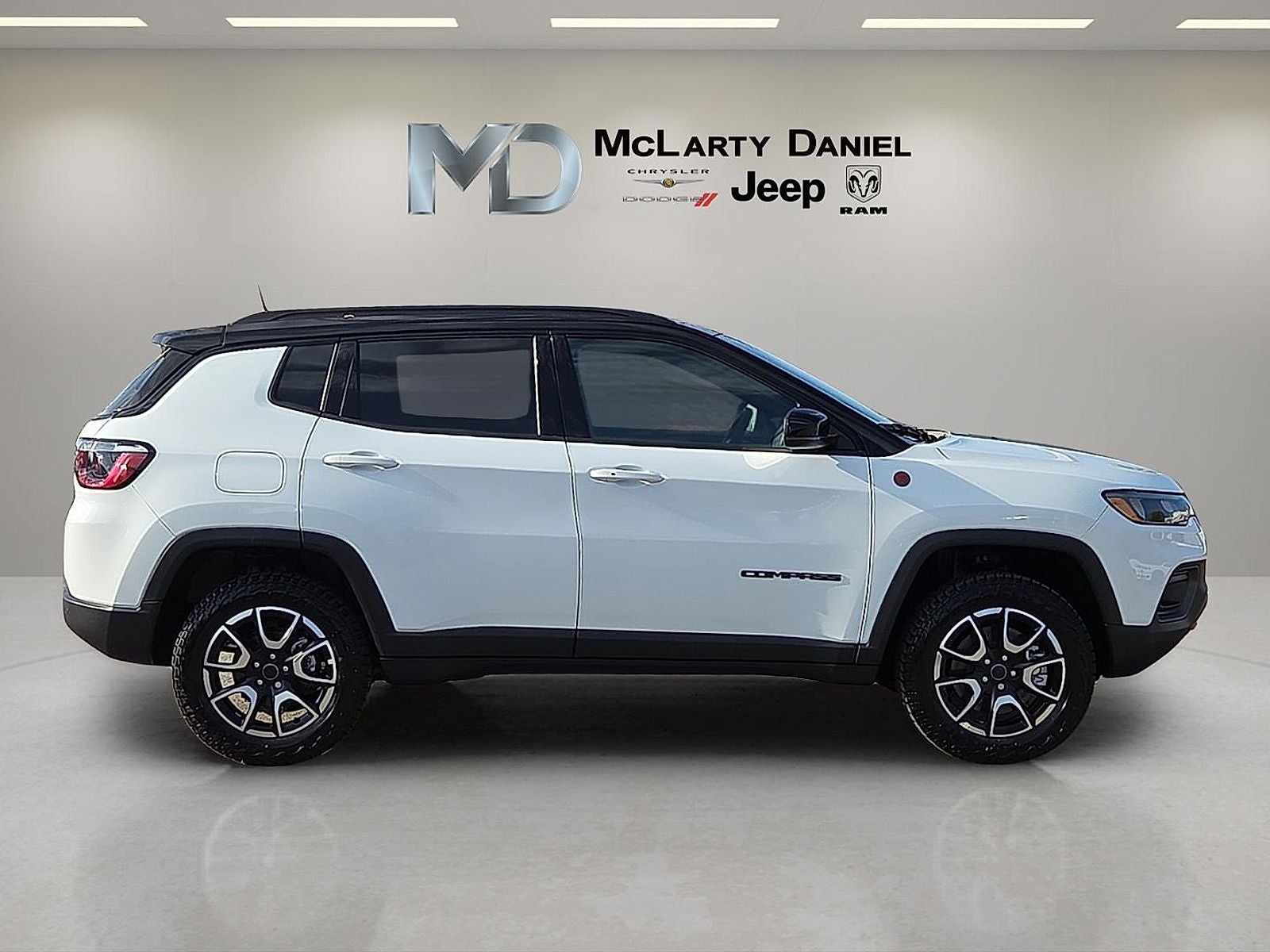 2026 Jeep Compass COMPASS TRAILHAWK 4X4
