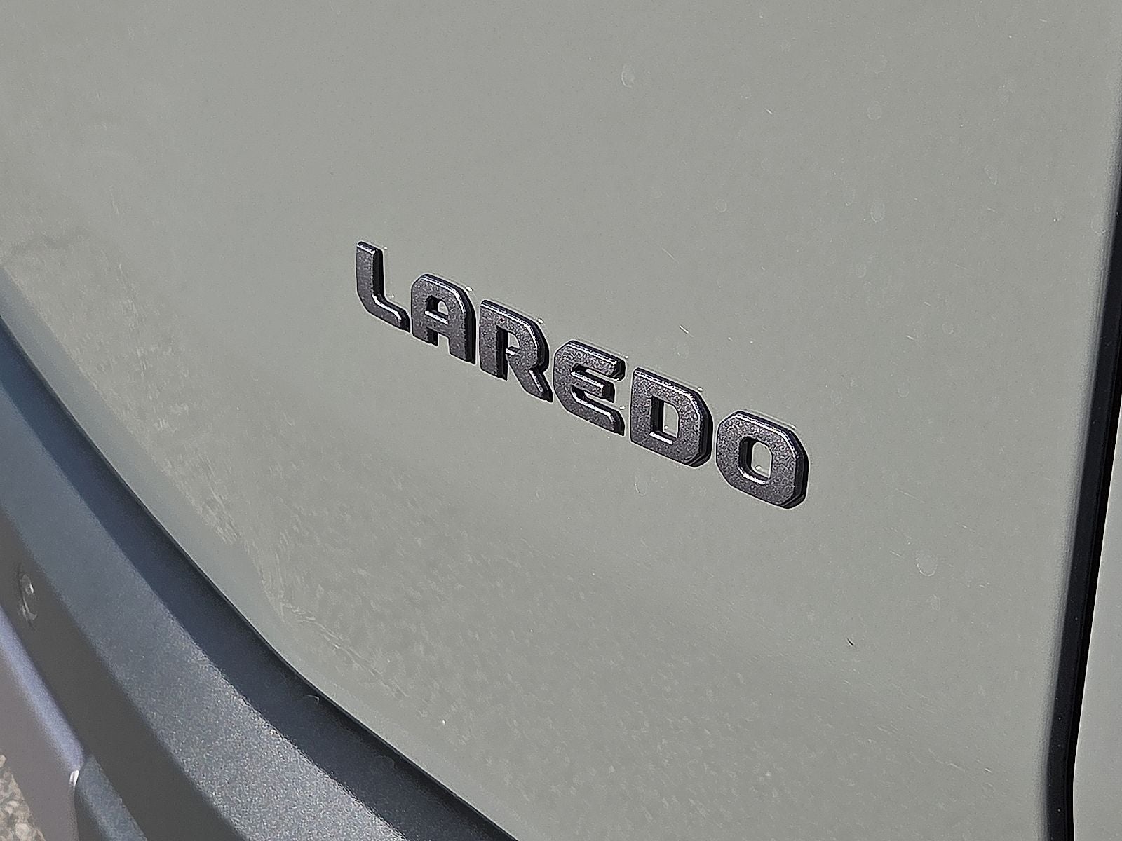 2026 Jeep Cherokee CHEROKEE LAREDO 4X4