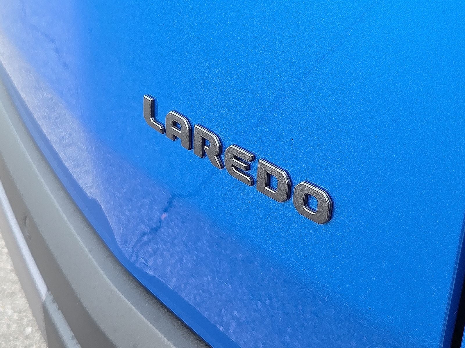 2026 Jeep Cherokee CHEROKEE LAREDO 4X4