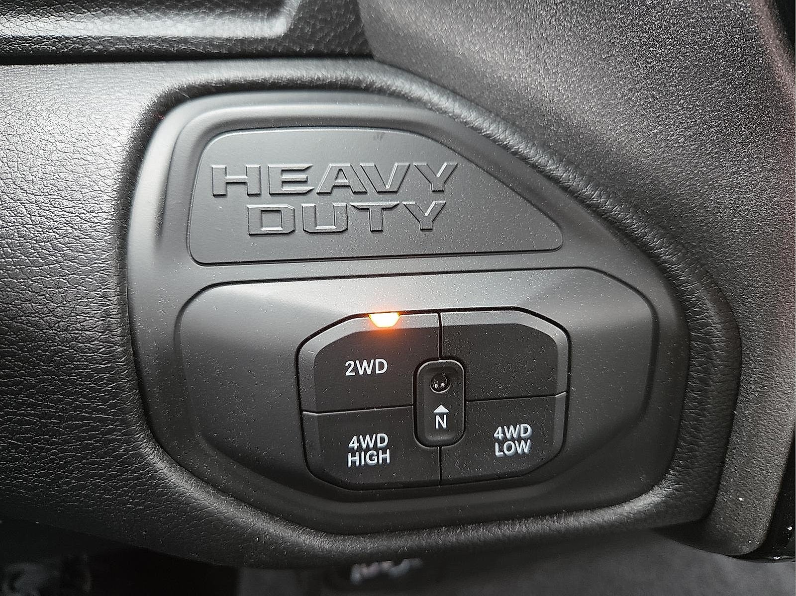 2026 RAM Ram 3500 RAM 3500 TRADESMAN CREW CAB 4X4 6'4' BOX