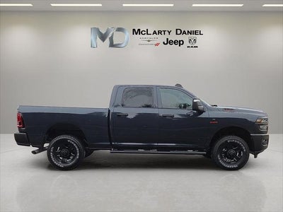 2026 RAM Ram 3500 RAM 3500 TRADESMAN CREW CAB 4X4 6'4' BOX