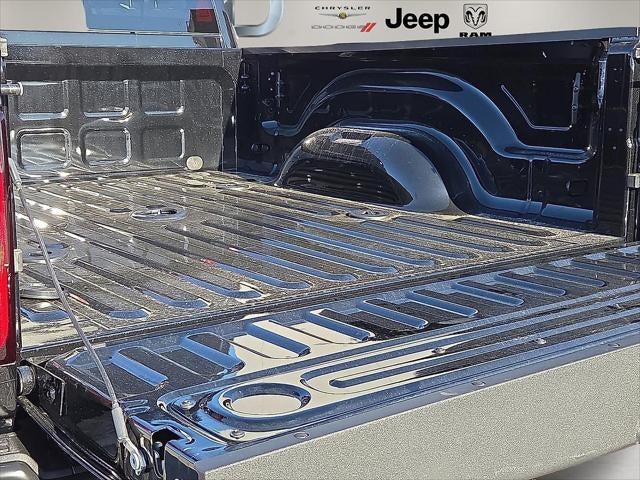 2026 RAM Ram 3500 RAM 3500 TRADESMAN CREW CAB 4X4 6'4' BOX