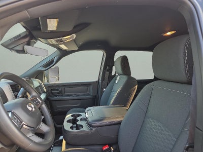 2026 RAM Ram 3500 RAM 3500 TRADESMAN CREW CAB 4X4 6'4' BOX