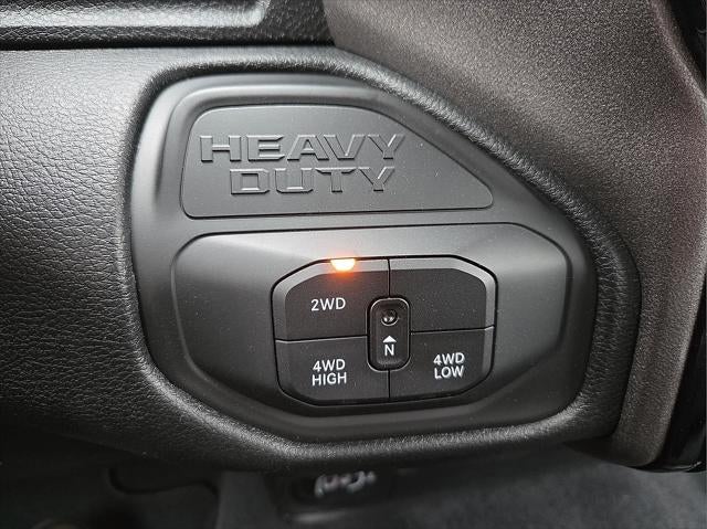 2026 RAM Ram 3500 RAM 3500 TRADESMAN CREW CAB 4X4 6'4' BOX