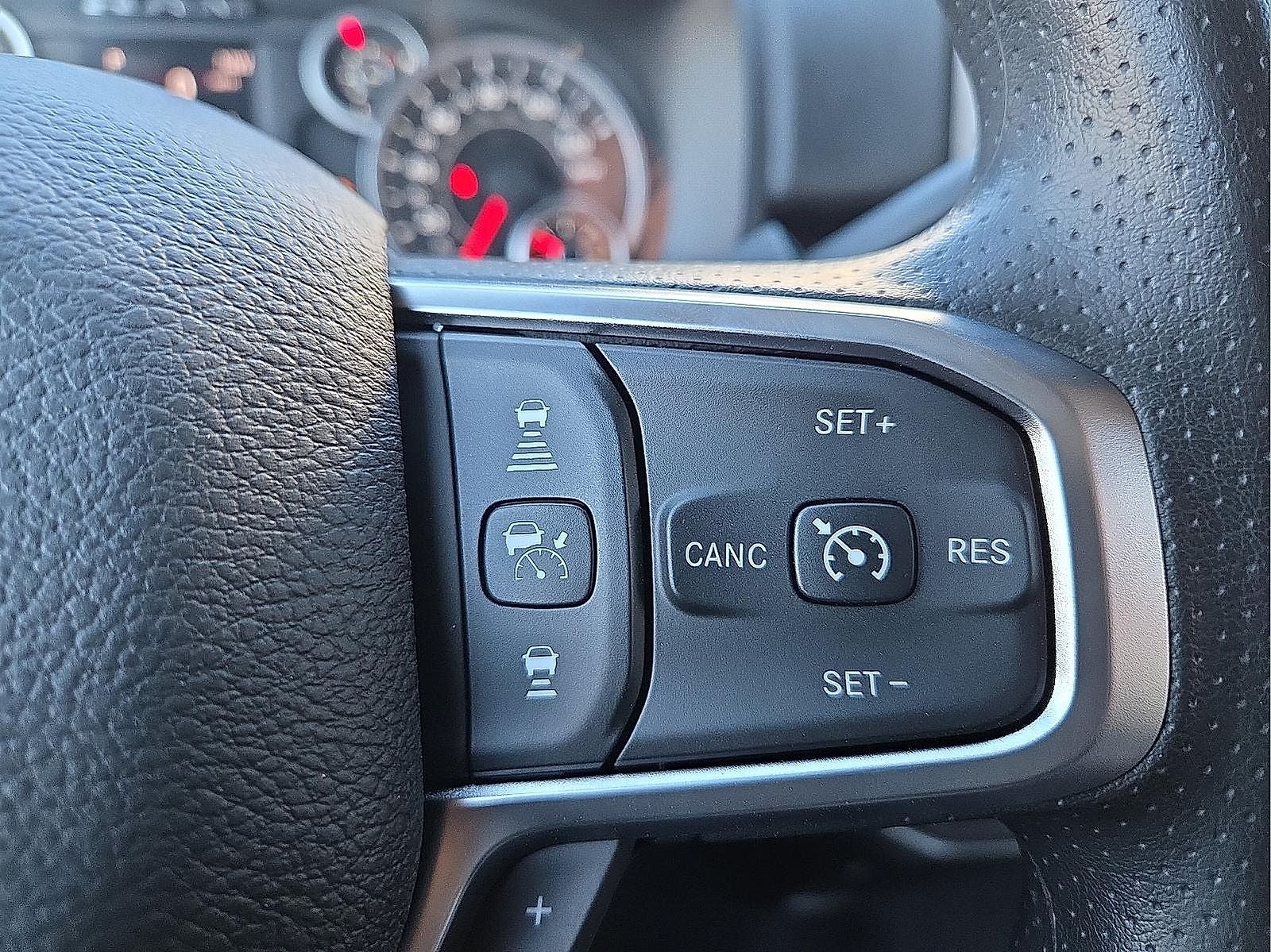 2026 RAM Ram 3500 RAM 3500 TRADESMAN CREW CAB 4X4 6'4' BOX