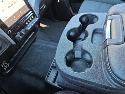 2026 RAM Ram 3500 RAM 3500 TRADESMAN CREW CAB 4X4 6'4' BOX