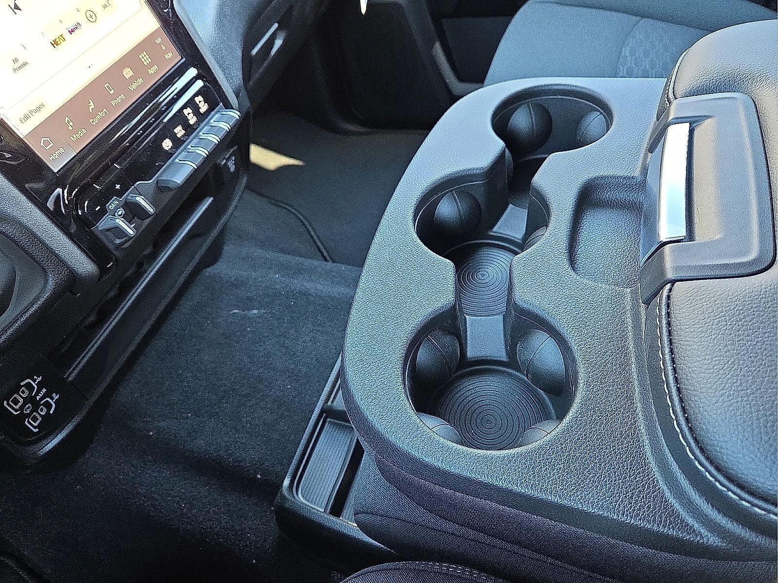 2026 RAM Ram 3500 RAM 3500 TRADESMAN CREW CAB 4X4 6'4' BOX