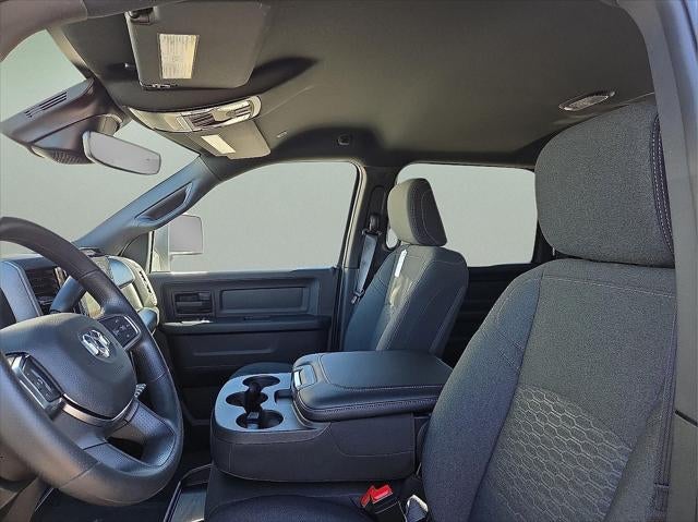 2026 RAM Ram 3500 RAM 3500 TRADESMAN CREW CAB 4X4 6'4' BOX