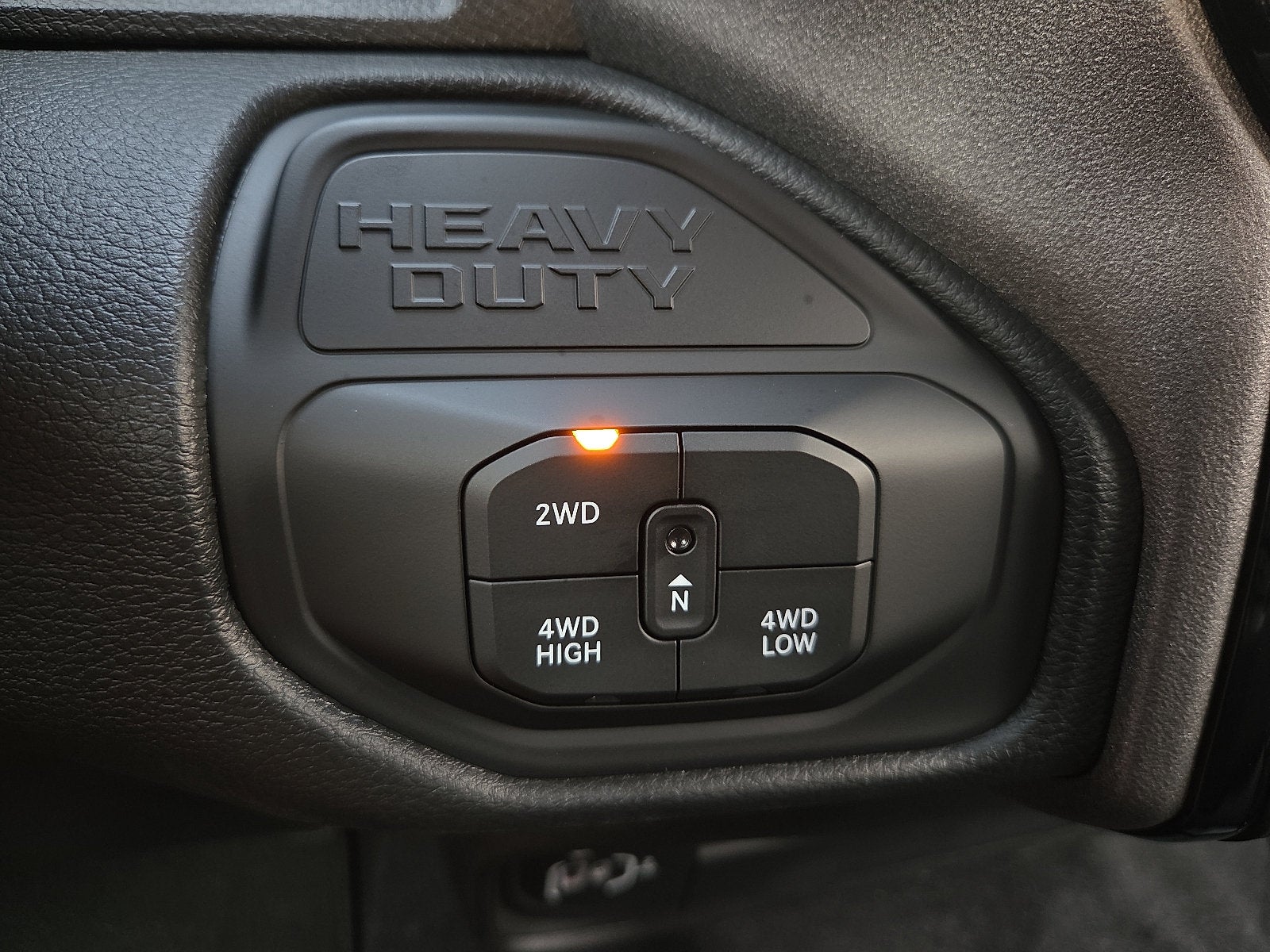 2027 RAM Ram 3500 RAM 3500 TRADESMAN CREW CAB 4X4 8' BOX