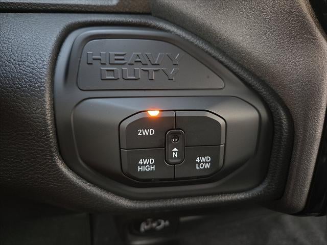 2027 RAM Ram 3500 RAM 3500 TRADESMAN CREW CAB 4X4 8' BOX