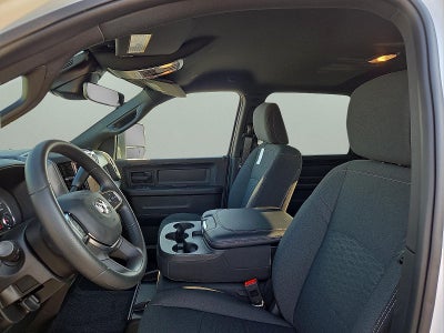 2026 RAM Ram 2500 RAM 2500 BLACK EXPRESS CREW CAB 4X4 8' BOX