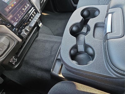 2026 RAM Ram 2500 RAM 2500 BLACK EXPRESS CREW CAB 4X4 8' BOX