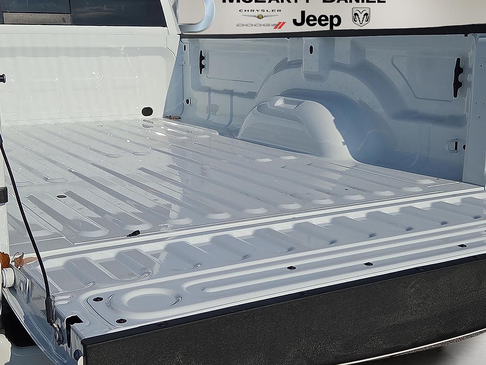 2026 RAM Ram 2500 RAM 2500 BLACK EXPRESS CREW CAB 4X4 8' BOX