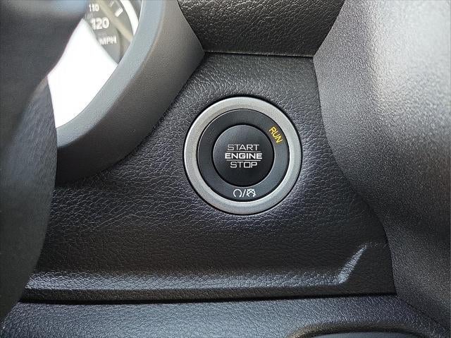 2026 RAM Ram 2500 RAM 2500 BLACK EXPRESS CREW CAB 4X4 8' BOX