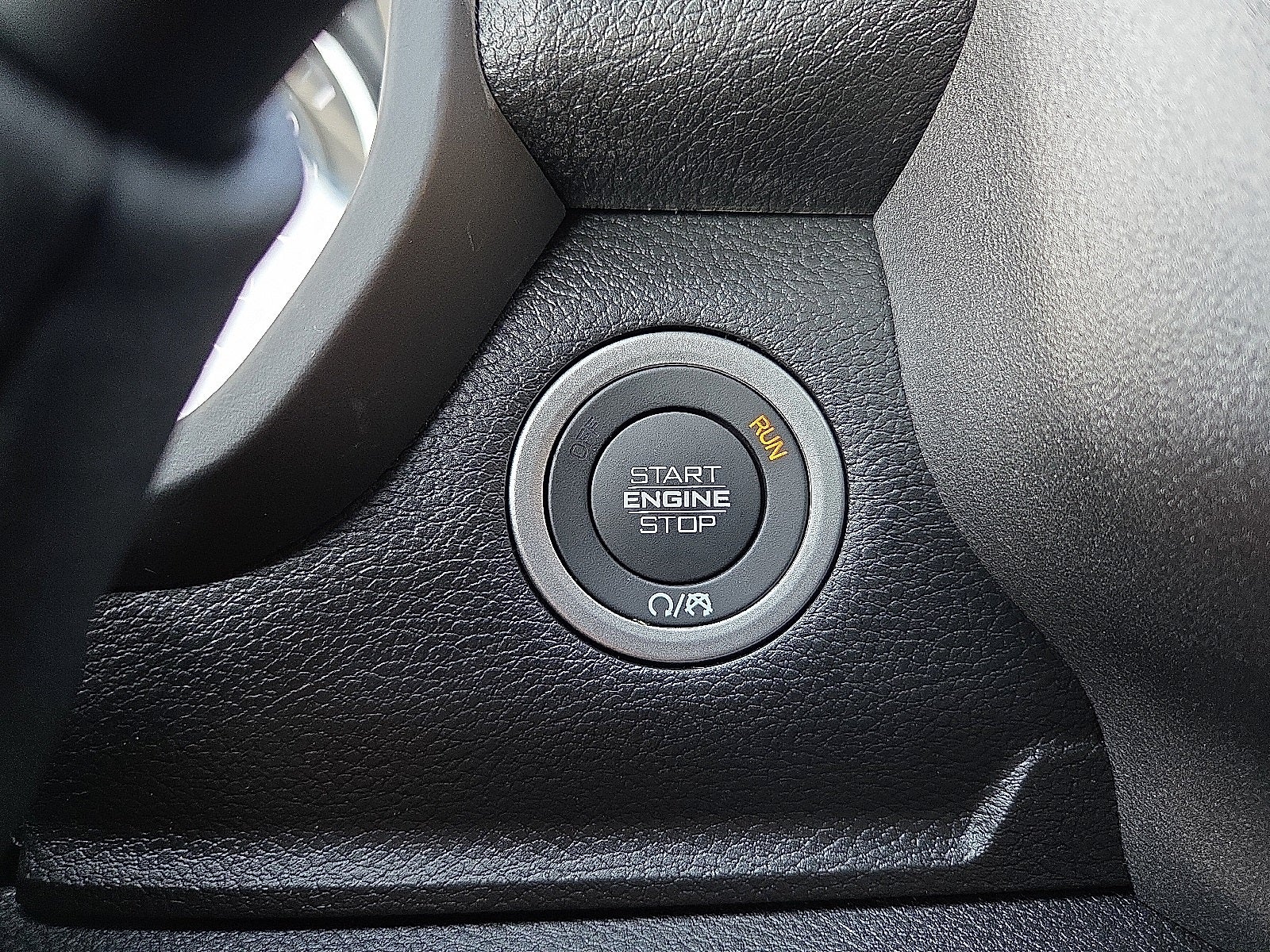 2026 RAM Ram 2500 RAM 2500 BLACK EXPRESS CREW CAB 4X4 8' BOX