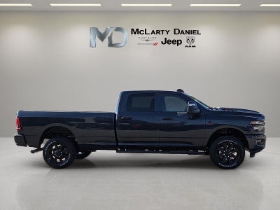 2026 RAM Ram 2500 RAM 2500 BLACK EXPRESS CREW CAB 4X4 8' BOX