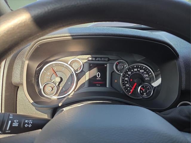 2026 RAM Ram 2500 RAM 2500 BLACK EXPRESS CREW CAB 4X4 8' BOX