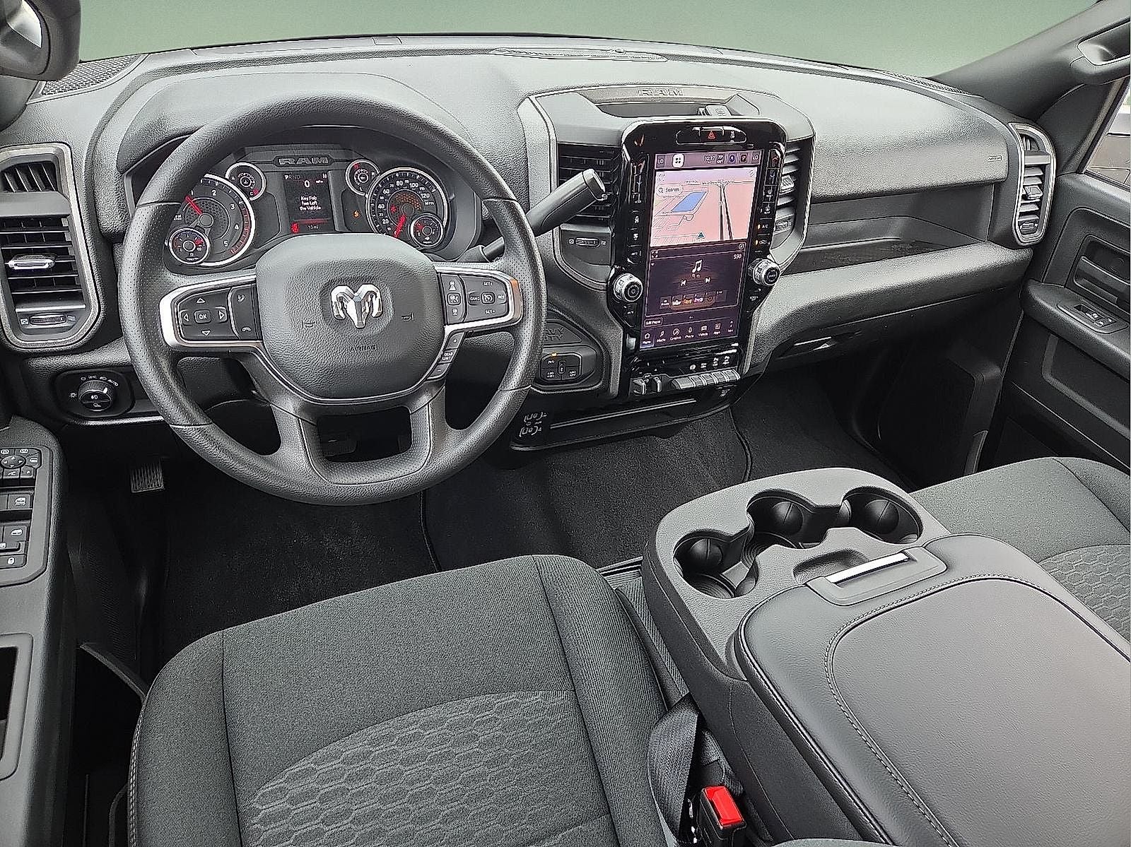 2026 RAM Ram 2500 RAM 2500 BLACK EXPRESS CREW CAB 4X4 8' BOX