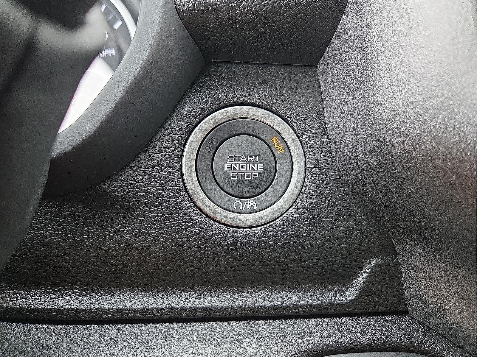 2026 RAM Ram 2500 RAM 2500 BLACK EXPRESS CREW CAB 4X4 8' BOX