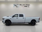 2026 RAM Ram 2500 RAM 2500 BLACK EXPRESS CREW CAB 4X4 8' BOX