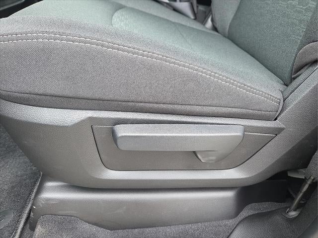 2026 RAM Ram 2500 RAM 2500 BLACK EXPRESS CREW CAB 4X4 8' BOX