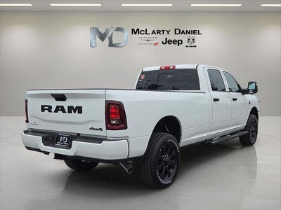 2026 RAM Ram 2500 RAM 2500 BLACK EXPRESS CREW CAB 4X4 8' BOX
