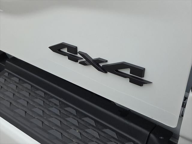 2026 RAM Ram 2500 RAM 2500 BLACK EXPRESS CREW CAB 4X4 8' BOX