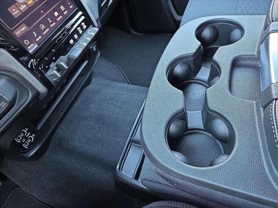 2026 RAM Ram 2500 RAM 2500 BLACK EXPRESS CREW CAB 4X4 8' BOX