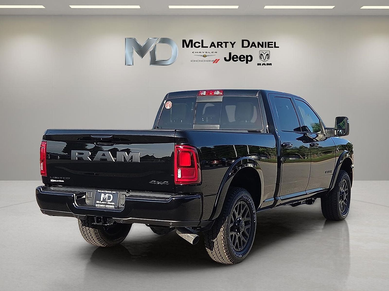 2026 RAM Ram 2500 RAM 2500 LIMITED CREW CAB 4X4 6'4' BOX