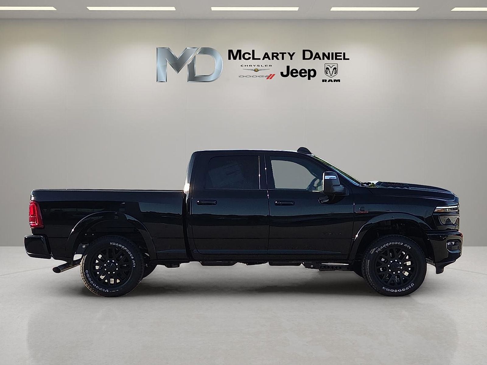 2026 RAM Ram 2500 RAM 2500 LIMITED CREW CAB 4X4 6'4' BOX