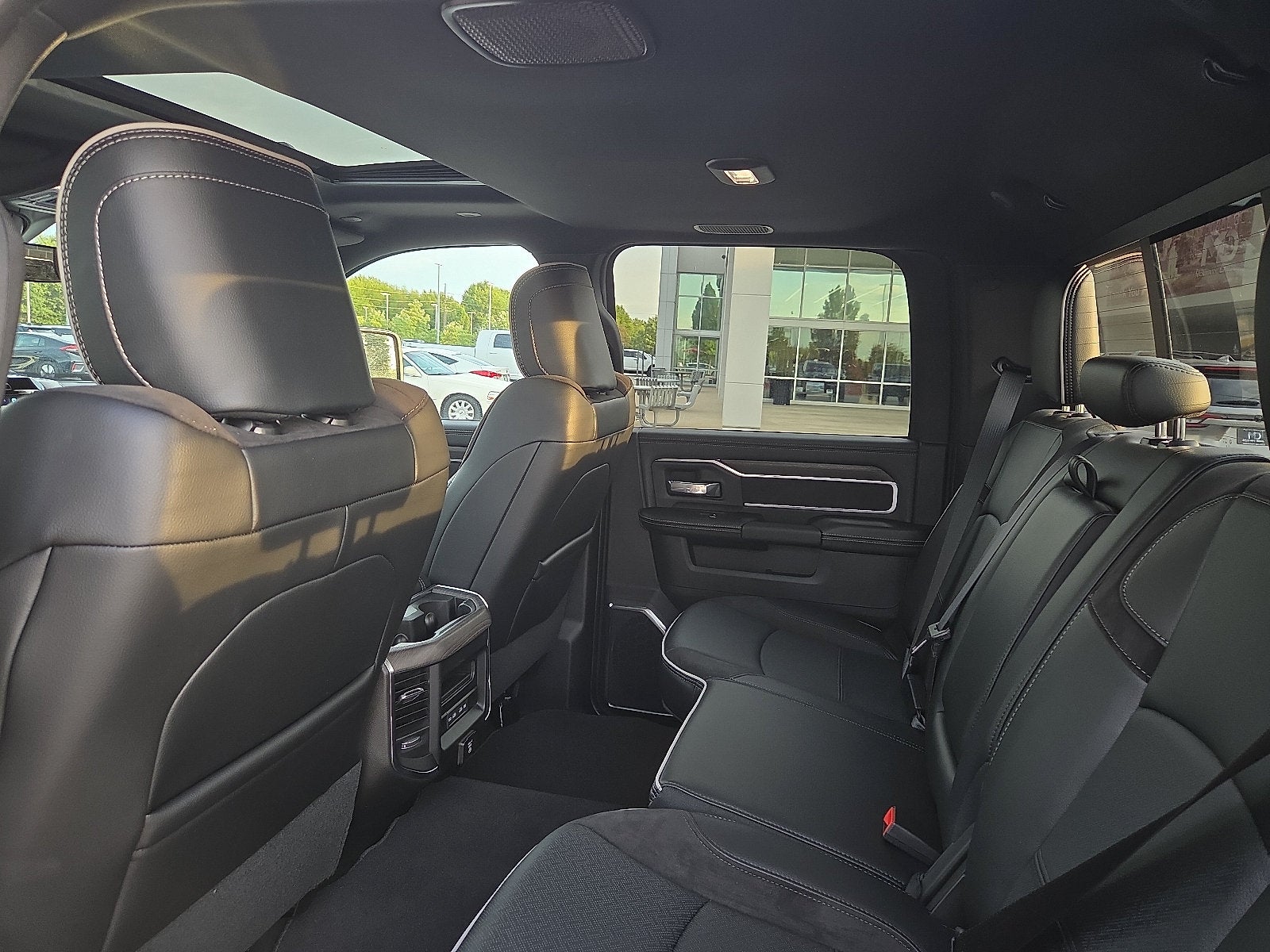 2026 RAM Ram 3500 RAM 3500 LARAMIE CREW CAB 4X4 8' BOX
