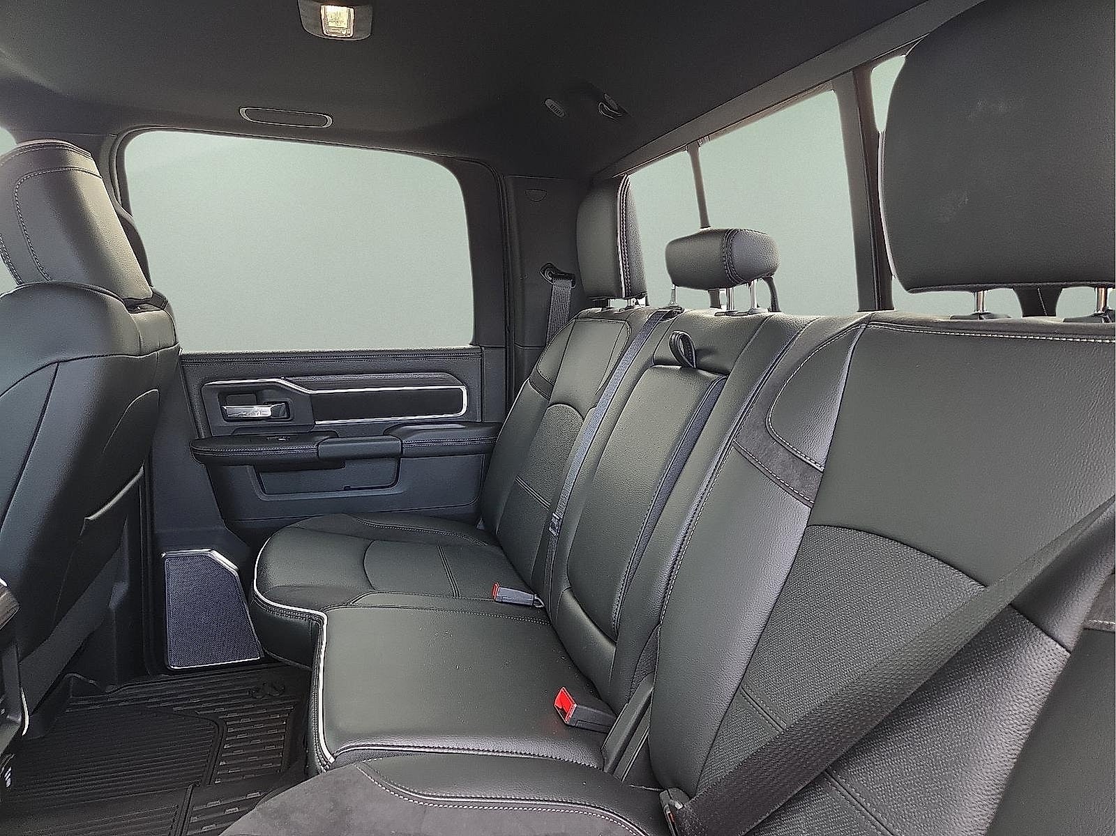 2026 RAM Ram 3500 RAM 3500 LARAMIE CREW CAB 4X4 8' BOX