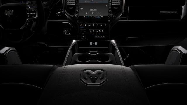 2026 RAM Ram 3500 RAM 3500 LARAMIE CREW CAB 4X4 8' BOX