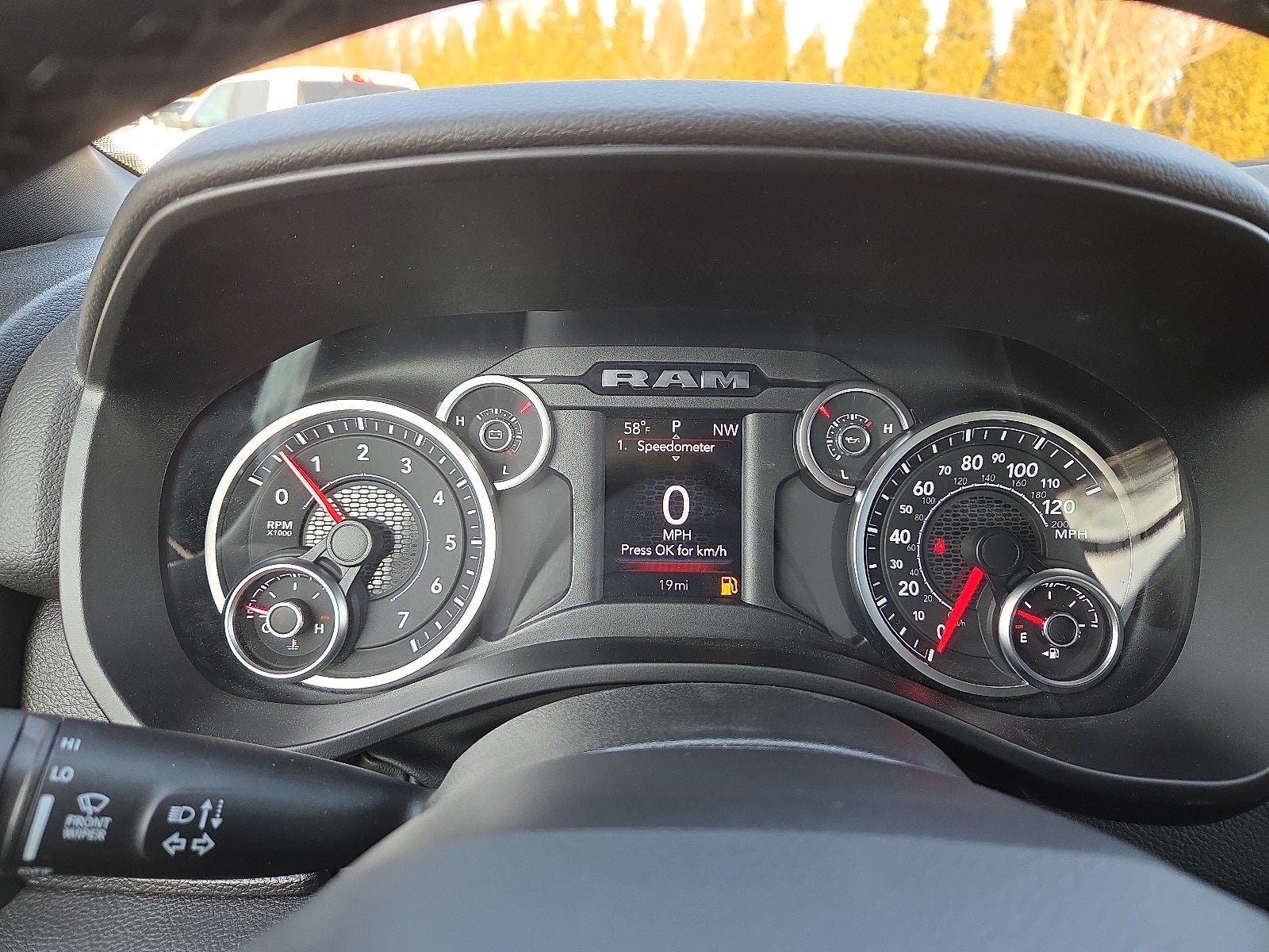 2025 RAM Ram 1500 RAM 1500 BIG HORN CREW CAB 4X4 5'7' BOX