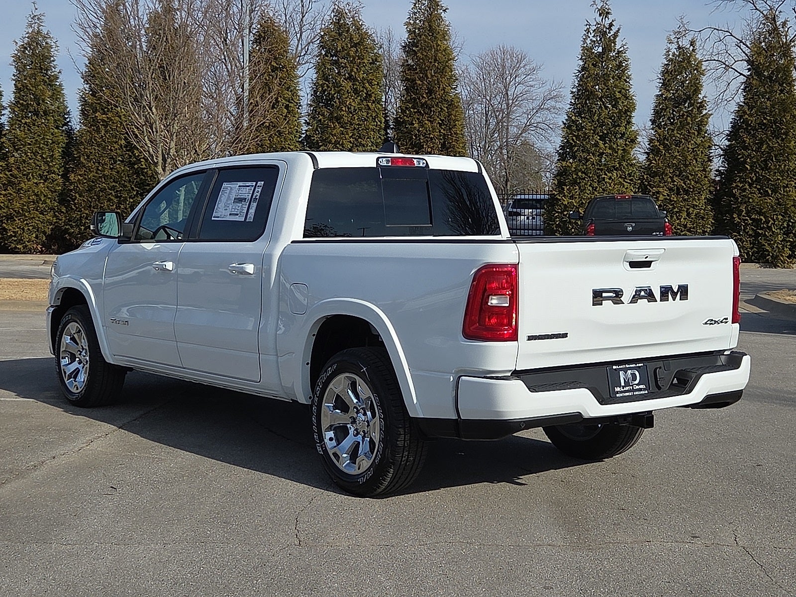 2025 RAM Ram 1500 RAM 1500 BIG HORN CREW CAB 4X4 5'7' BOX