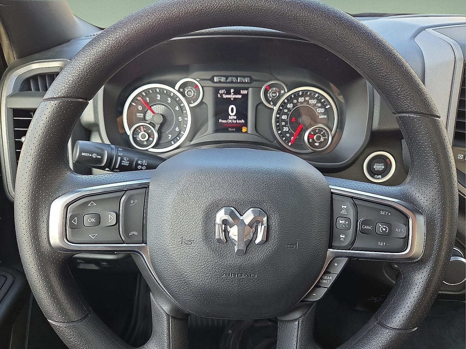 2026 RAM Ram 1500 RAM 1500 TRADESMAN CREW CAB 4X4 5'7' BOX