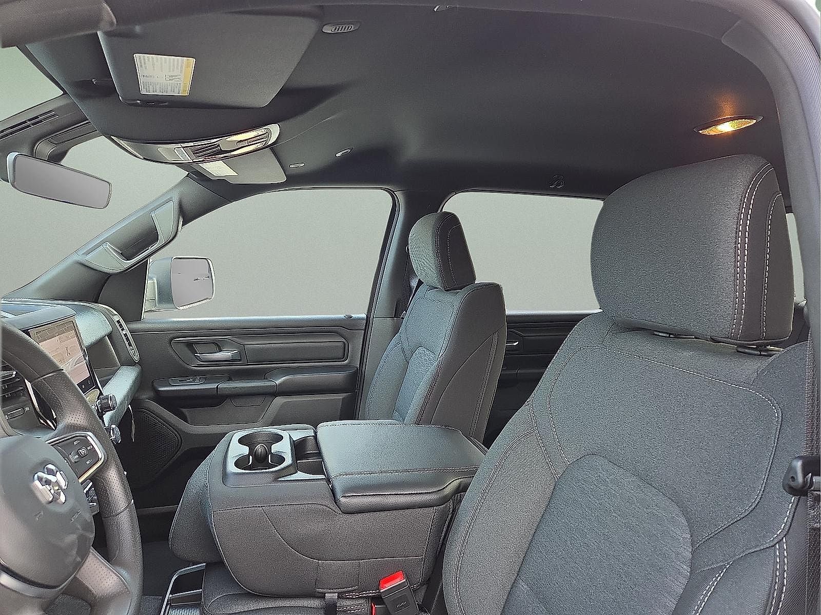 2026 RAM Ram 1500 RAM 1500 TRADESMAN CREW CAB 4X4 5'7' BOX