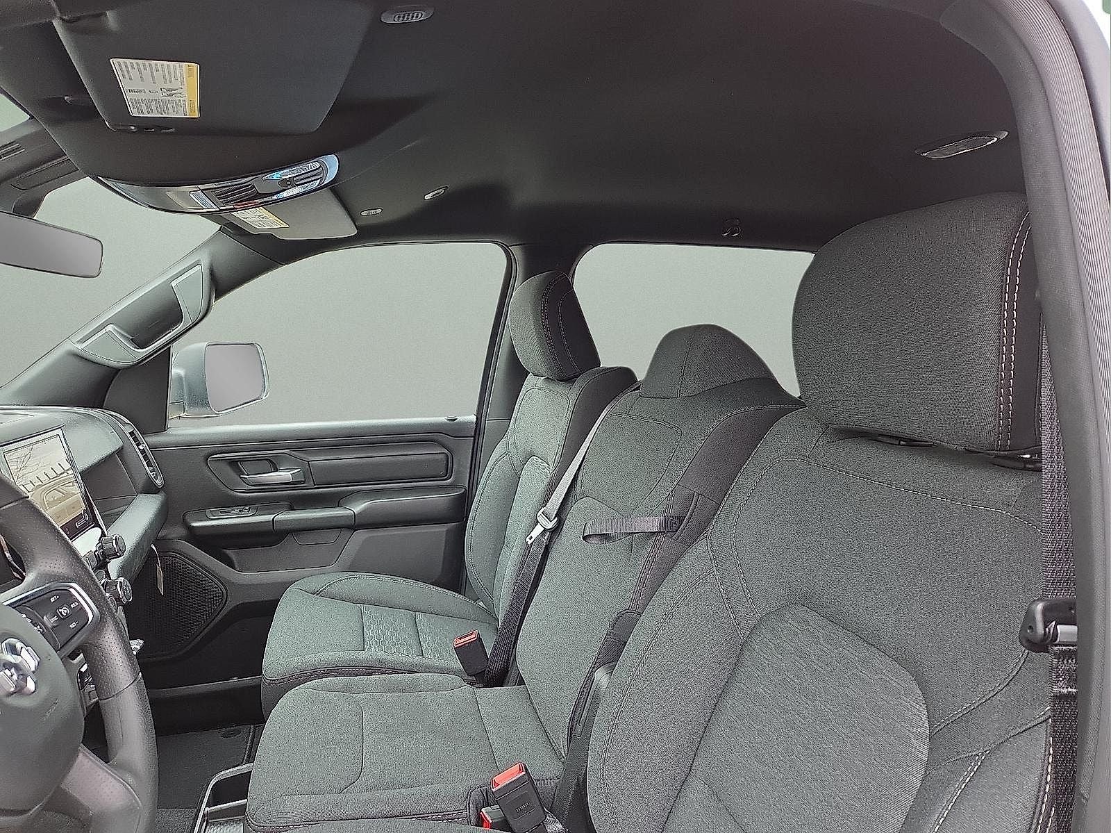 2026 RAM Ram 1500 RAM 1500 TRADESMAN CREW CAB 4X4 5'7' BOX