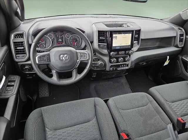 2026 RAM Ram 1500 RAM 1500 TRADESMAN CREW CAB 4X4 5'7' BOX