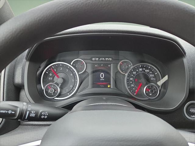 2026 RAM Ram 1500 RAM 1500 TRADESMAN CREW CAB 4X4 5'7' BOX