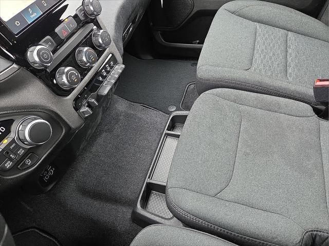 2026 RAM Ram 1500 RAM 1500 TRADESMAN CREW CAB 4X4 5'7' BOX