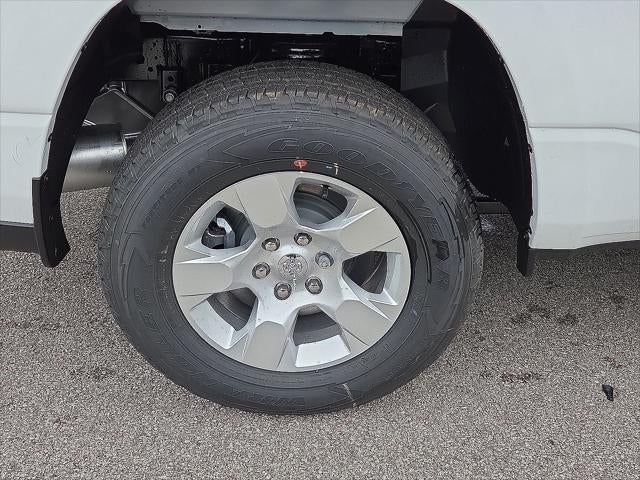 2026 RAM Ram 1500 RAM 1500 TRADESMAN CREW CAB 4X4 5'7' BOX