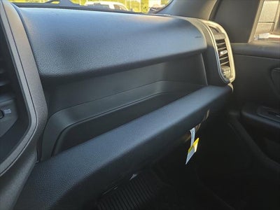 2027 RAM Ram 1500 RAM 1500 TRADESMAN CREW CAB 4X4 5'7' BOX