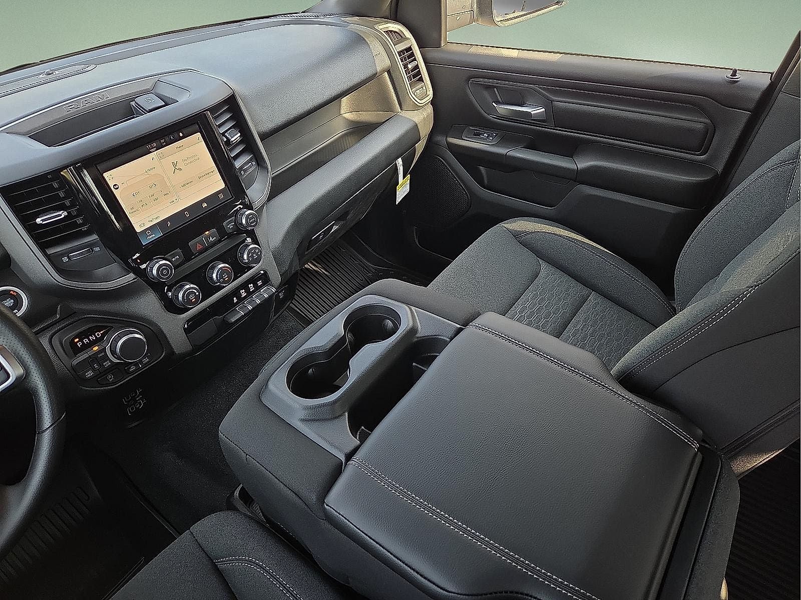 2026 RAM 1500 RAM 1500 WARLOCK CREW CAB 4X4 5'7' BOX