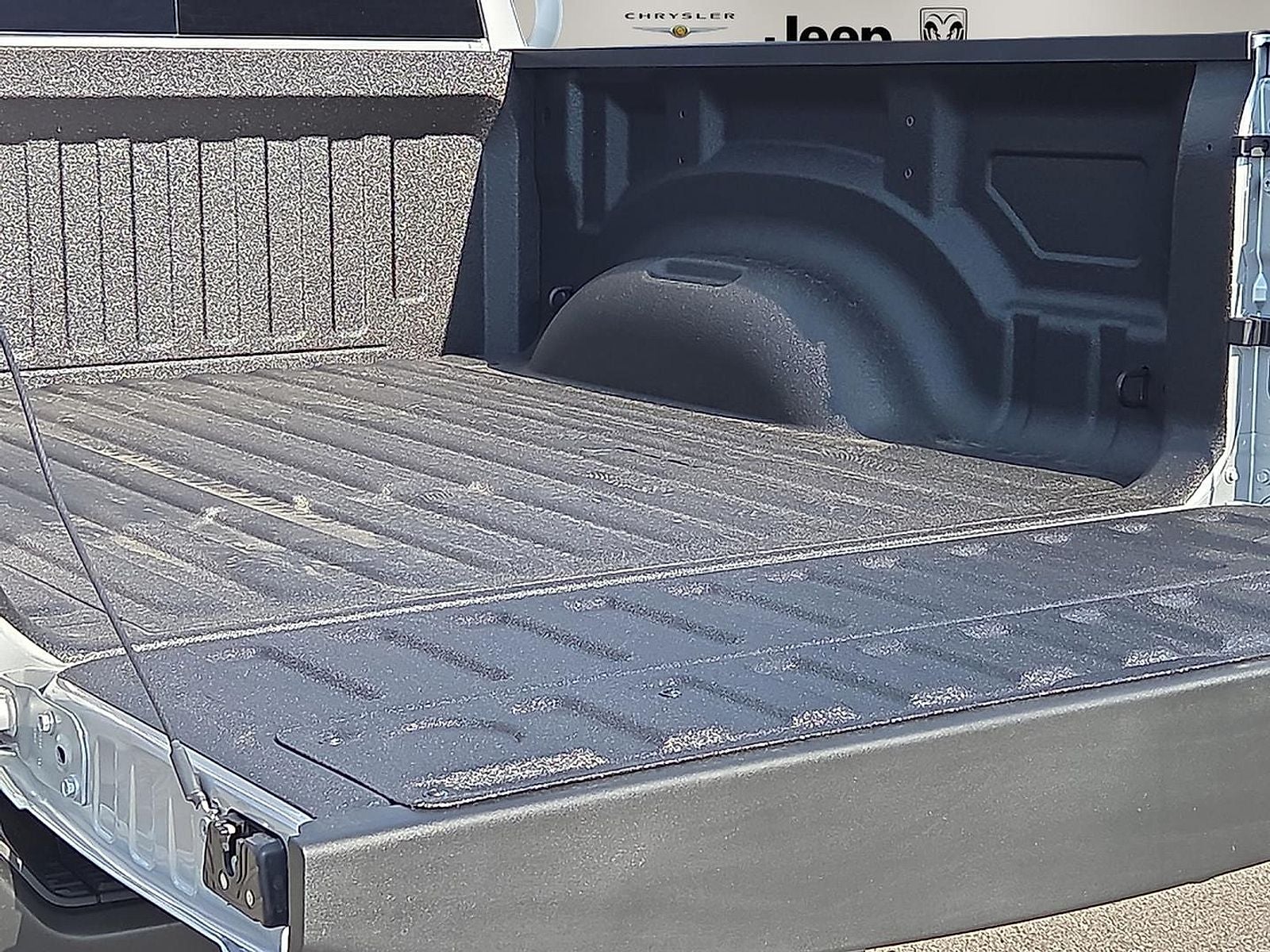 2026 RAM 1500 RAM 1500 WARLOCK CREW CAB 4X4 5'7' BOX
