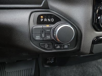 2026 RAM 1500 RAM 1500 WARLOCK CREW CAB 4X4 5'7' BOX