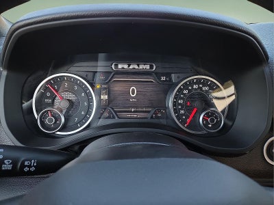 2026 RAM 1500 RAM 1500 EXPRESS CREW CAB 4X4 5'7' BOX