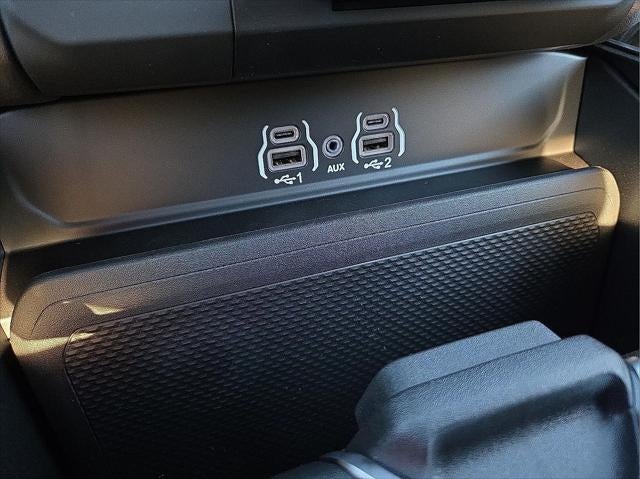 2026 RAM 1500 RAM 1500 EXPRESS CREW CAB 4X4 5'7' BOX